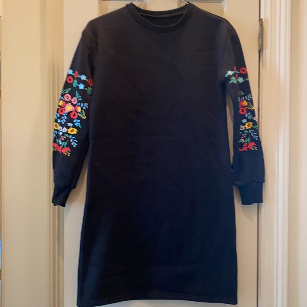 Sweatshirt dress